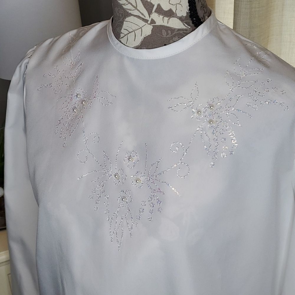 Vintage White Embellished Front Blouse L